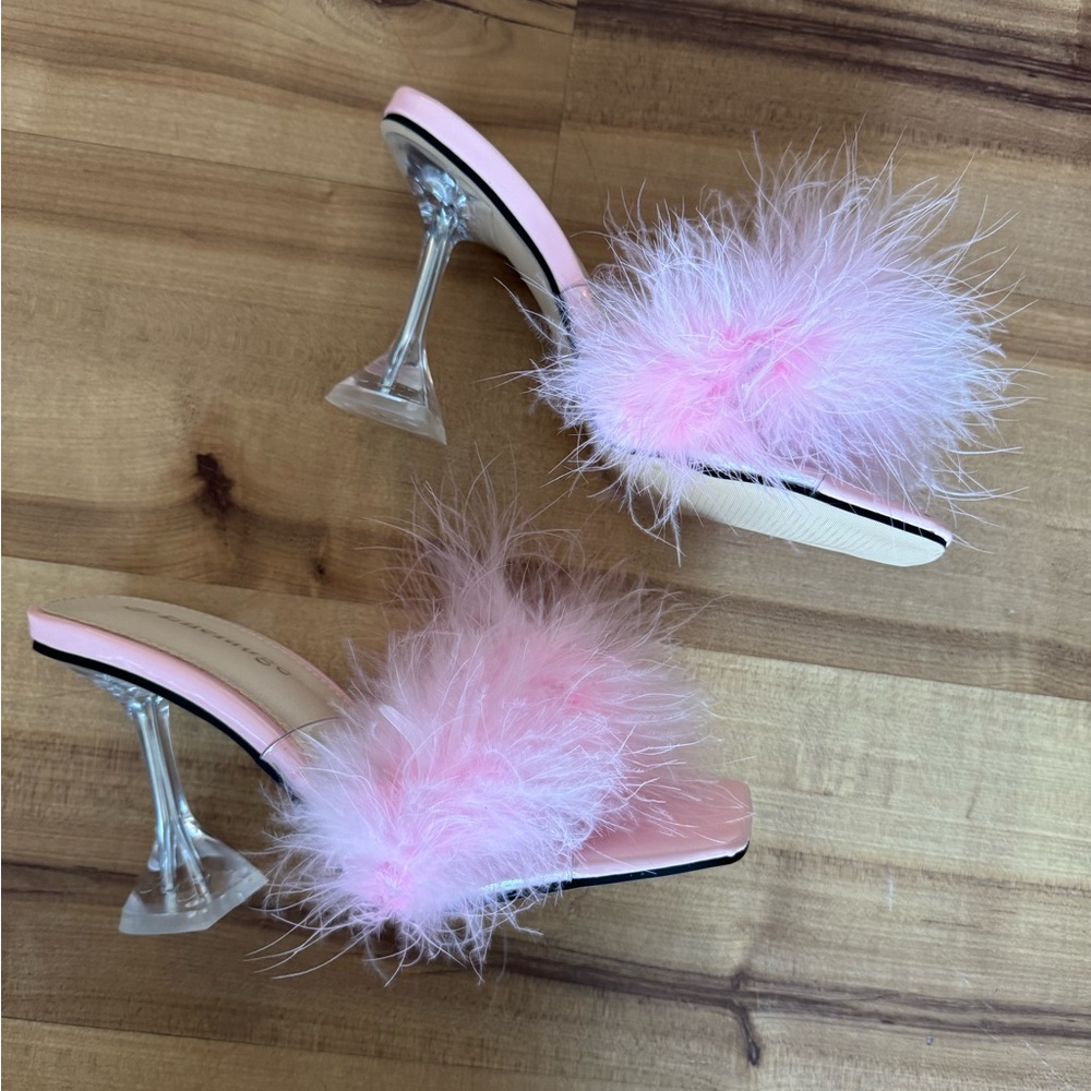 Pink feather slipper heels